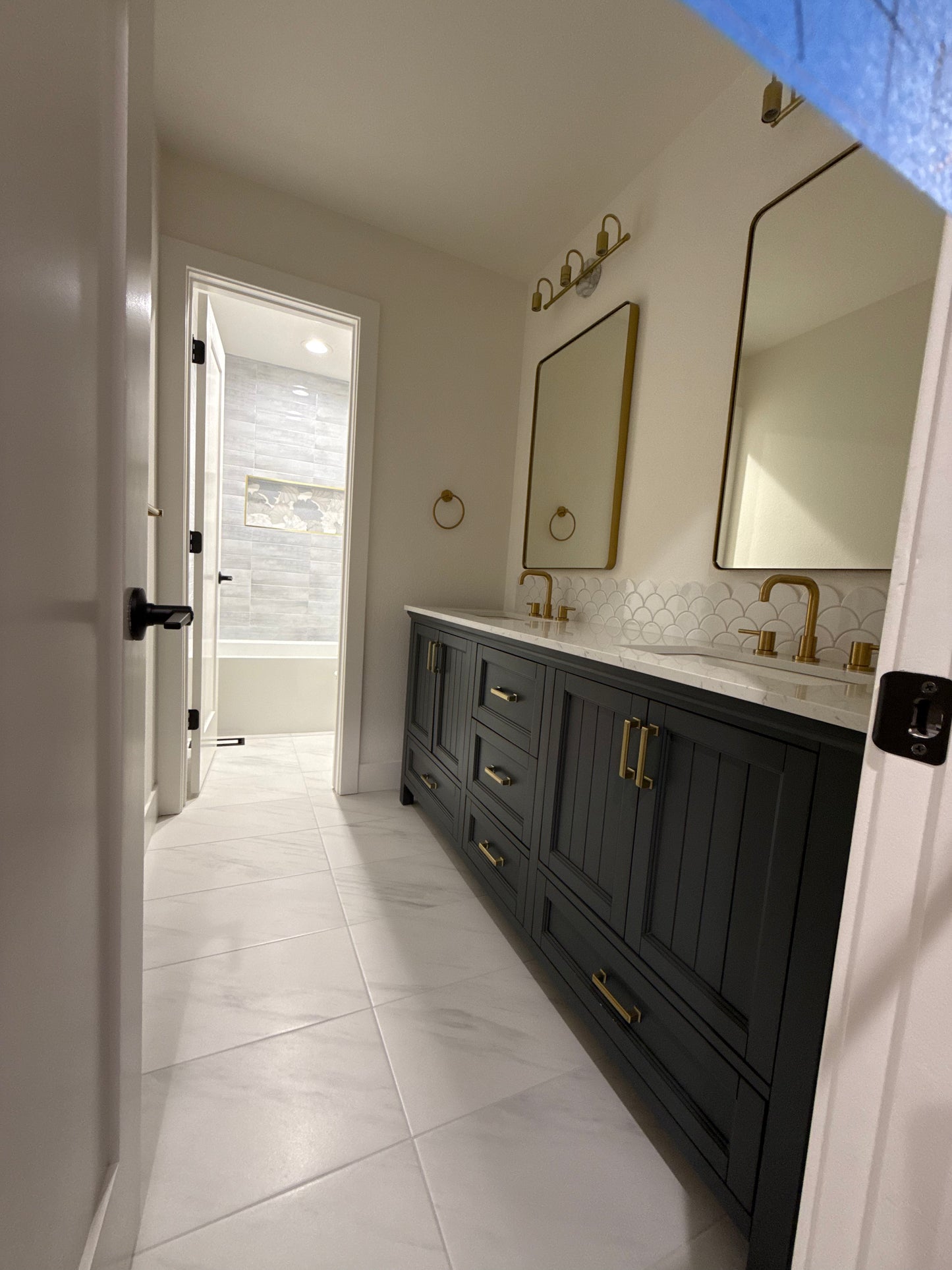 Flooring Install